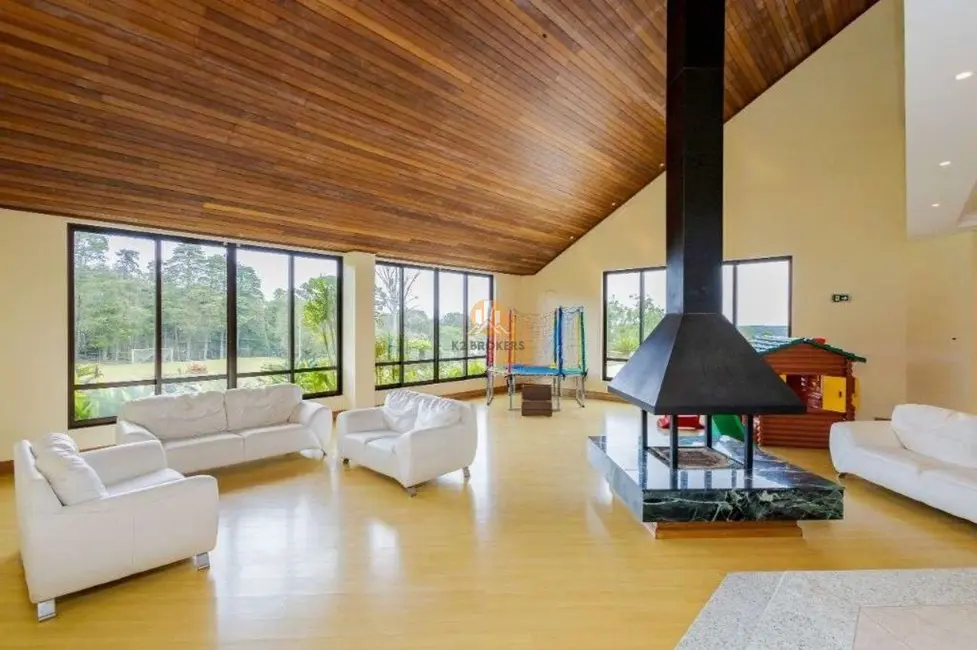 Foto 2 de Chácara com 9 quartos à venda, 1163m2 em Águas Claras, Piraquara - PR