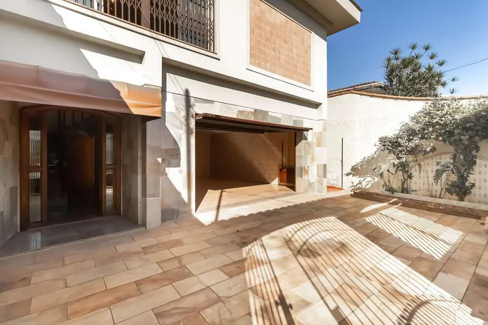 Foto 1 de Casa com 4 quartos à venda, 209m2 em Interlagos, São Paulo - SP