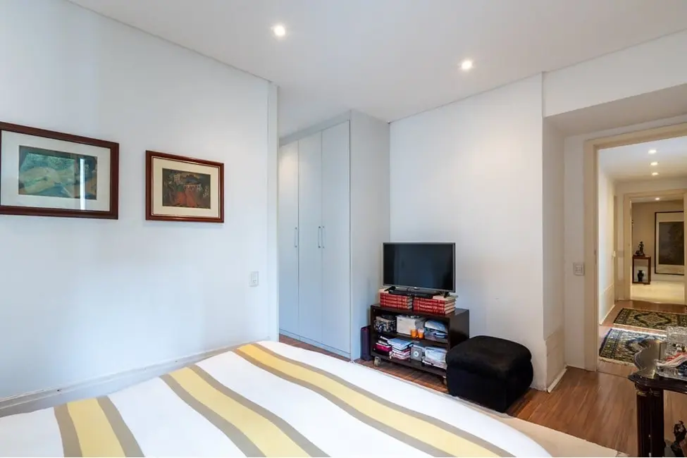 Foto 3 de Apartamento com 4 quartos à venda, 200m2 em Morumbi, São Paulo - SP