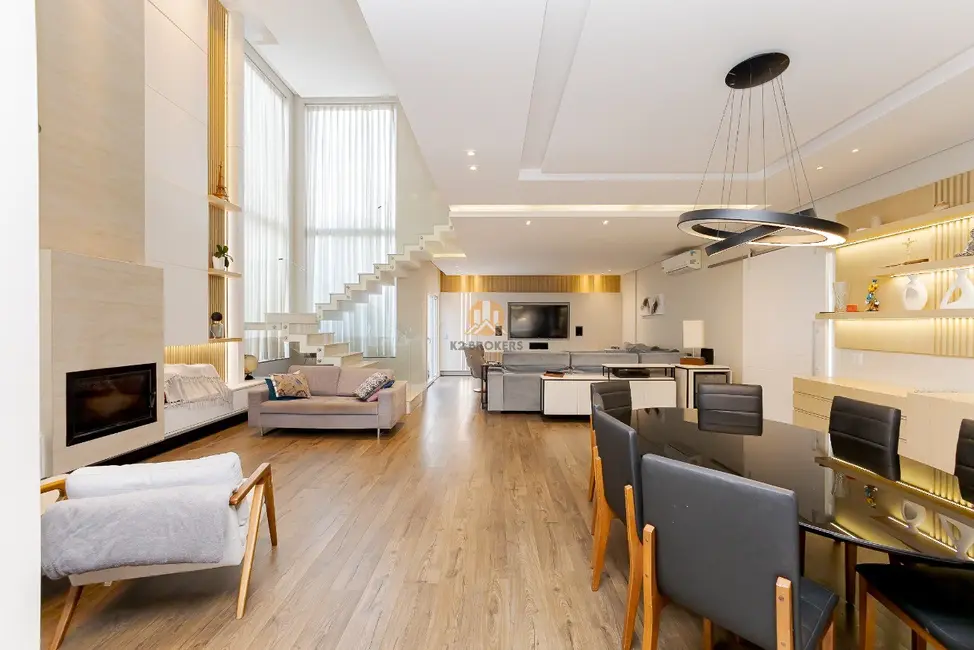 Foto 1 de Casa de Condomínio com 4 quartos à venda, 460m2 em Tingui, Curitiba - PR