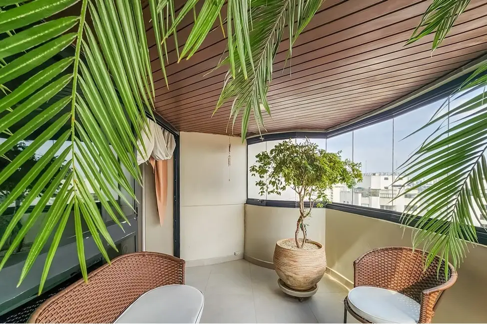 Foto 5 de Apartamento com 4 quartos à venda, 198m2 em Moema, São Paulo - SP