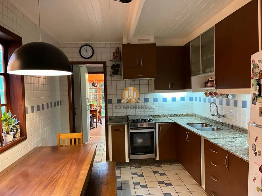 Foto 9 de Casa com 3 quartos à venda, 189m2 em Santa Felicidade, Curitiba - PR