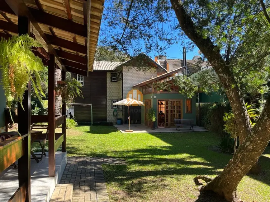 Foto 1 de Casa com 3 quartos à venda, 189m2 em Santa Felicidade, Curitiba - PR