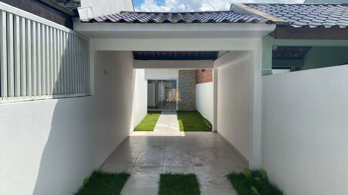 Foto 2 de Casa com 3 quartos à venda, 65m2 em Nereidas, Guaratuba - PR