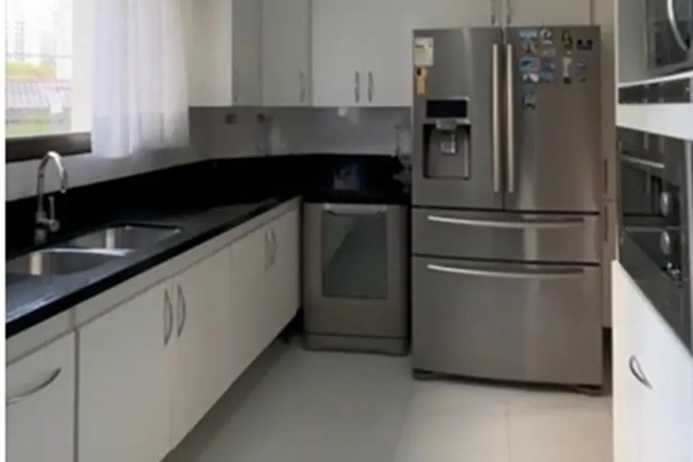 Apartamento com 4 quartos à venda, 240m2 em Campo Belo, São Paulo - SP - imagem 9 Foto 9 de Apartamento com 4 quartos à venda, 240m2 em Campo Belo, São Paulo - SP