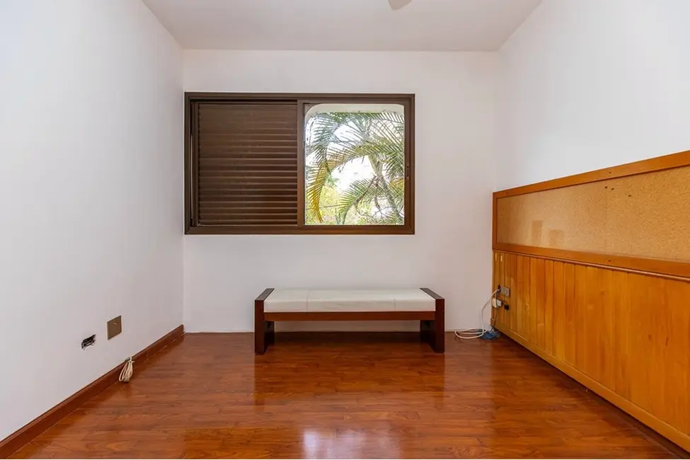 Apartamento com 4 quartos à venda, 216m2 em Perdizes, São Paulo - SP - imagem 6 Foto 6 de Apartamento com 4 quartos à venda, 216m2 em Perdizes, São Paulo - SP