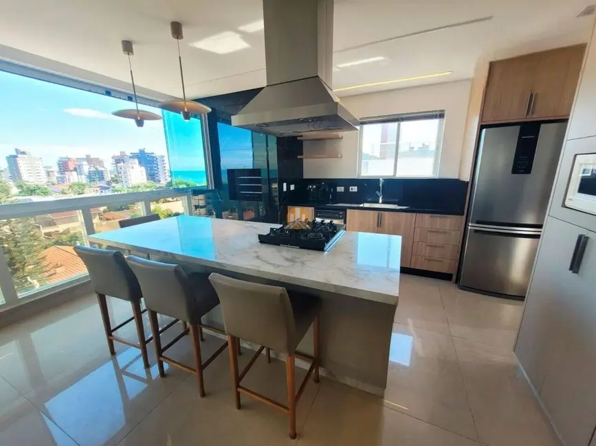 Foto 8 de Apartamento com 3 quartos à venda, 188m2 em Centro, Guaratuba - PR