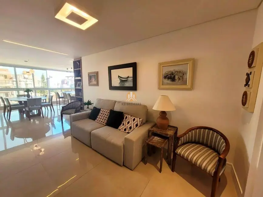 Foto 4 de Apartamento com 3 quartos à venda, 188m2 em Centro, Guaratuba - PR