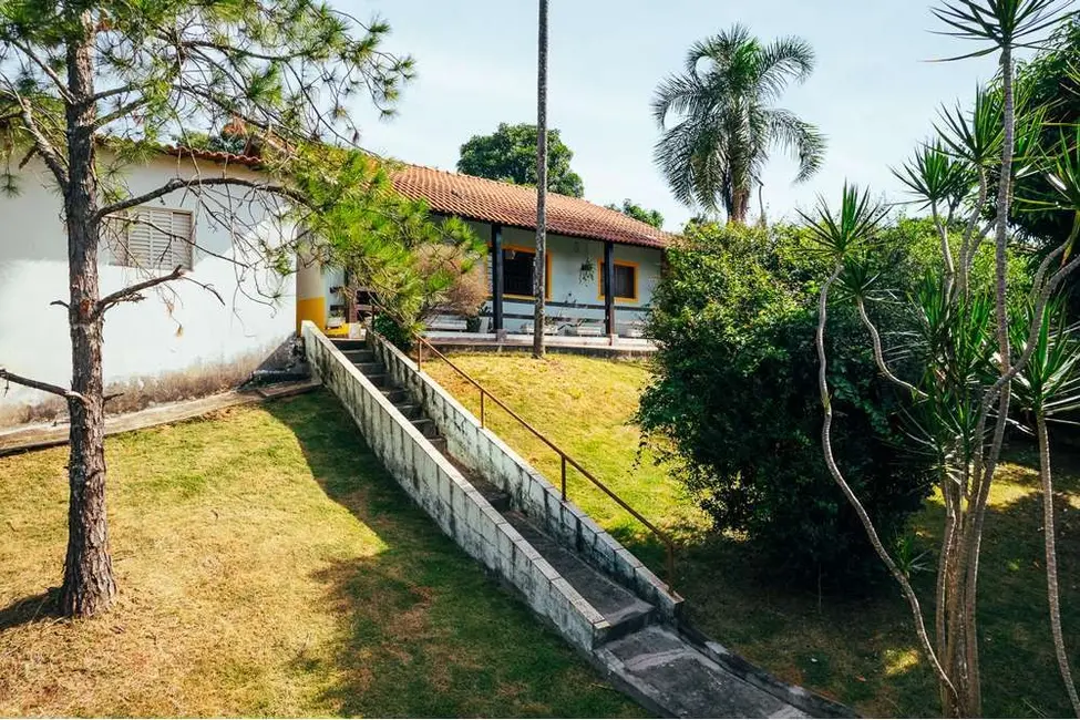 Chácara com 3 quartos à venda, 193m2 em Engordadouro, Jundiai - SP - imagem 4 Foto 4 de Chácara com 3 quartos à venda, 193m2 em Engordadouro, Jundiai - SP