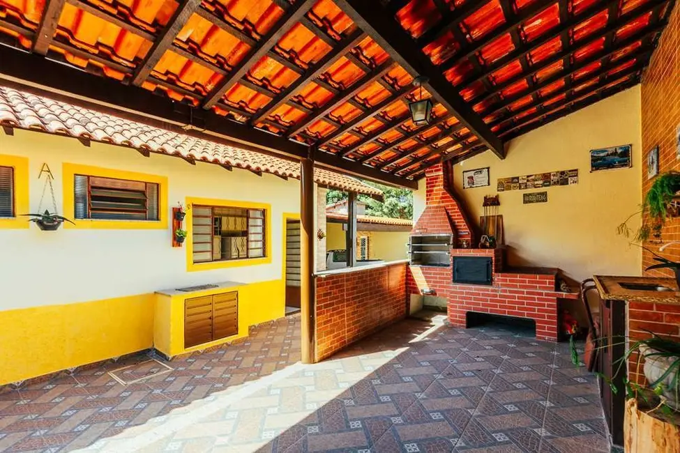 Chácara com 3 quartos à venda, 193m2 em Engordadouro, Jundiai - SP - imagem 3 Foto 3 de Chácara com 3 quartos à venda, 193m2 em Engordadouro, Jundiai - SP