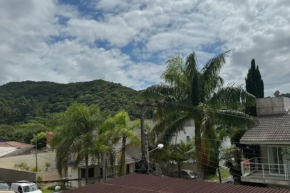 Casa de Condomínio com 4 quartos à venda, 350m2 em Ariribá, Balneario Camboriu - SC - imagem 5 Foto 5 de Casa de Condomínio com 4 quartos à venda, 350m2 em Ariribá, Balneario Camboriu - SC