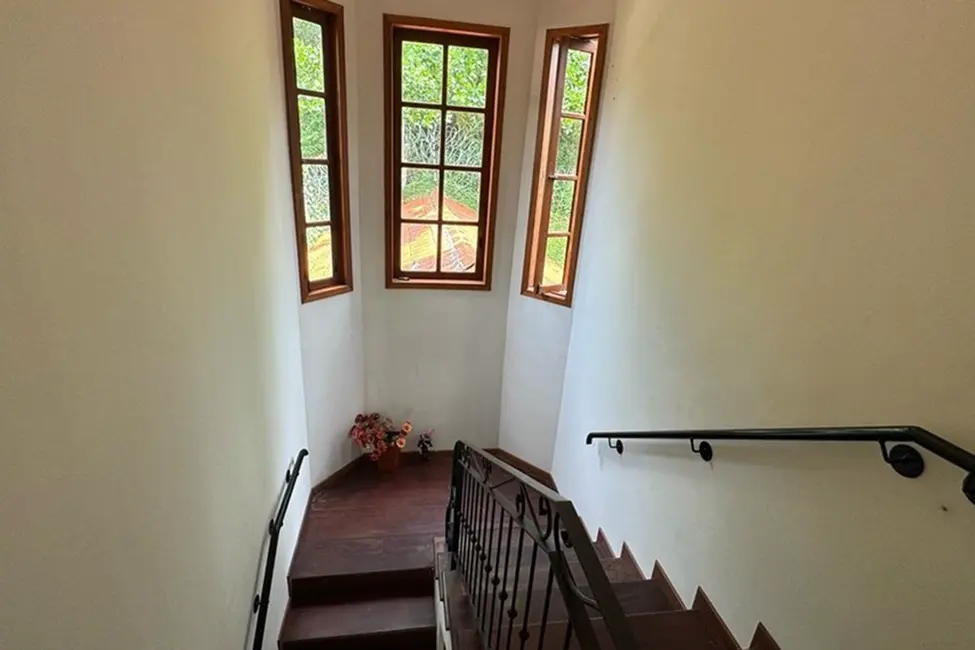 Casa de Condomínio com 4 quartos à venda, 350m2 em Ariribá, Balneario Camboriu - SC - imagem 4 Foto 4 de Casa de Condomínio com 4 quartos à venda, 350m2 em Ariribá, Balneario Camboriu - SC