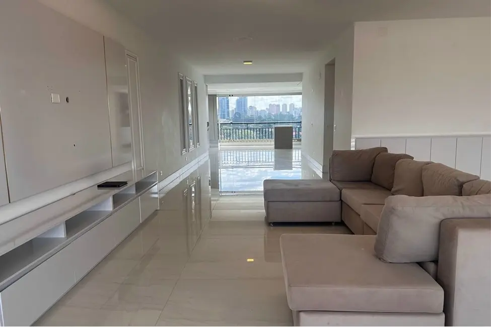 Foto 2 de Apartamento com 3 quartos à venda, 252m2 em Real Parque, São Paulo - SP