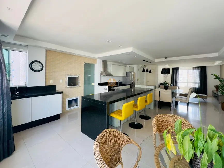 Foto 9 de Apartamento com 3 quartos à venda, 121m2 em Centro, Balneario Camboriu - SC