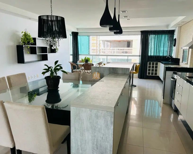 Foto 3 de Apartamento com 3 quartos à venda, 121m2 em Centro, Balneario Camboriu - SC