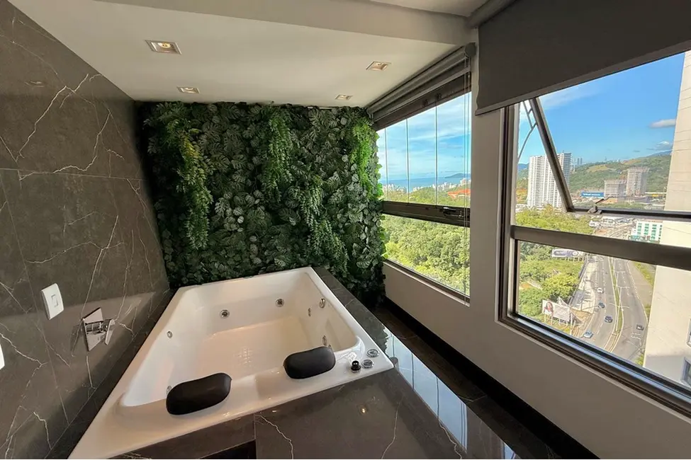 Foto 1 de Apartamento com 2 quartos à venda, 70m2 em Fazenda, Itajai - SC