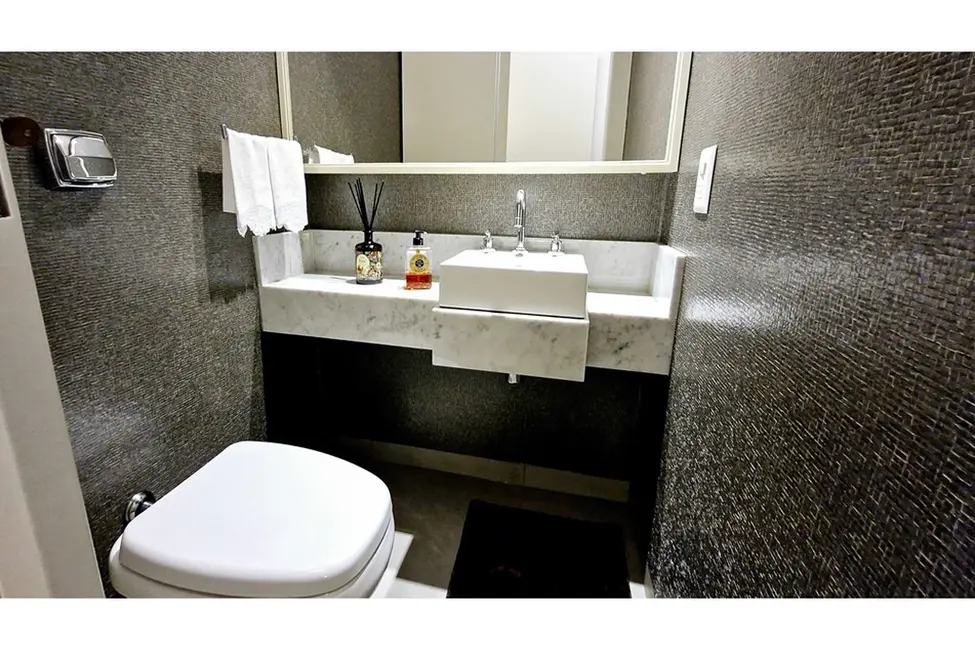 Foto 6 de Apartamento com 3 quartos à venda, 130m2 em Itaim Bibi, São Paulo - SP