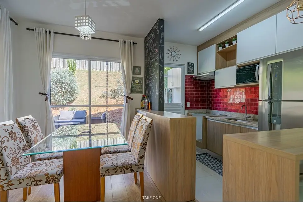 Foto 1 de Casa de Condomínio com 2 quartos à venda, 70m2 em Medeiros, Jundiai - SP