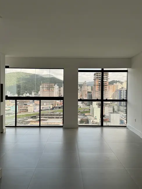 Foto 9 de Apartamento com 3 quartos à venda, 115m2 em Meia Praia, Itapema - SC