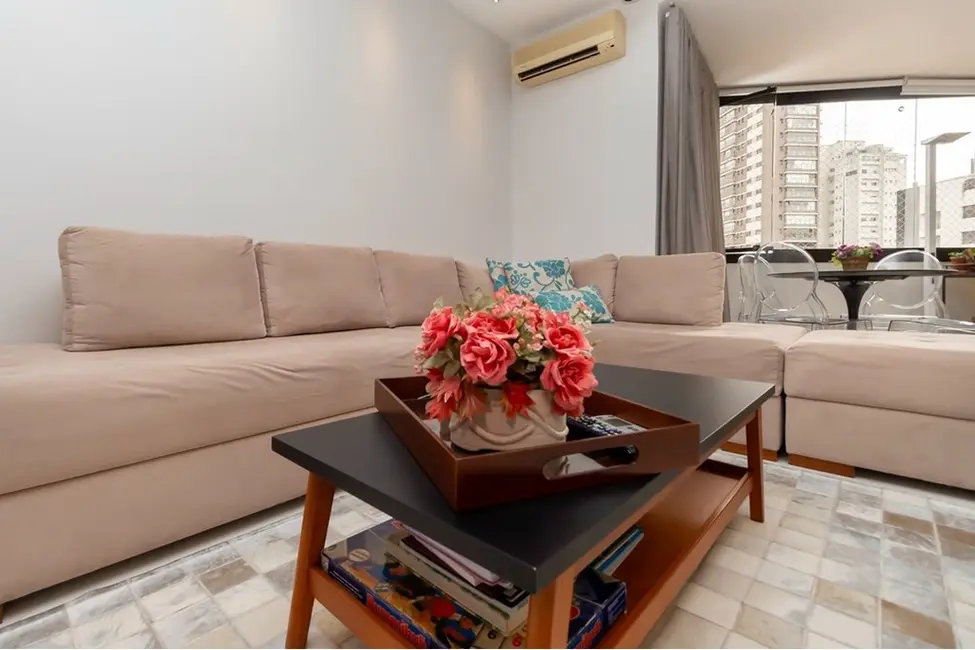 Apartamento com 3 quartos à venda, 112m2 em Moema, São Paulo - SP - imagem 5 Foto 5 de Apartamento com 3 quartos à venda, 112m2 em Moema, São Paulo - SP