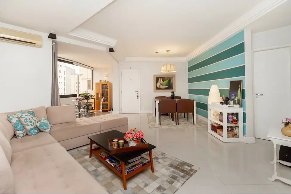 Apartamento com 3 quartos à venda, 112m2 em Moema, São Paulo - SP - imagem 6 Foto 6 de Apartamento com 3 quartos à venda, 112m2 em Moema, São Paulo - SP