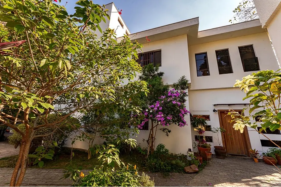 Foto 1 de Casa com 4 quartos à venda, 459m2 em Vila Tramontano, São Paulo - SP