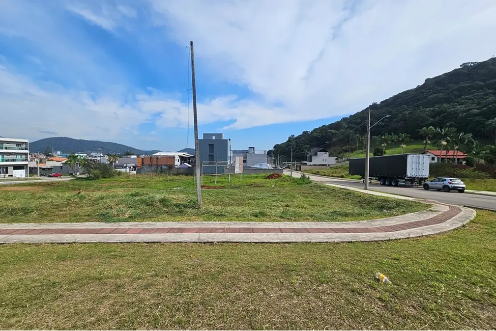 Terreno / Lote à venda em Barra, Balneario Camboriu - SC - imagem 6 Foto 6 de Terreno / Lote à venda em Barra, Balneario Camboriu - SC