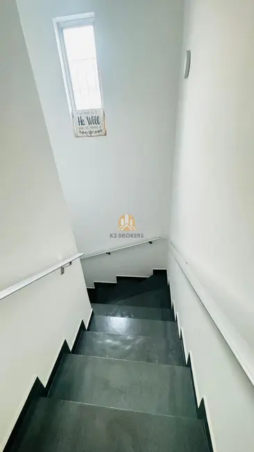 Foto 8 de Casa com 3 quartos à venda, 131m2 em Parque Maria Domitila, São Paulo - SP