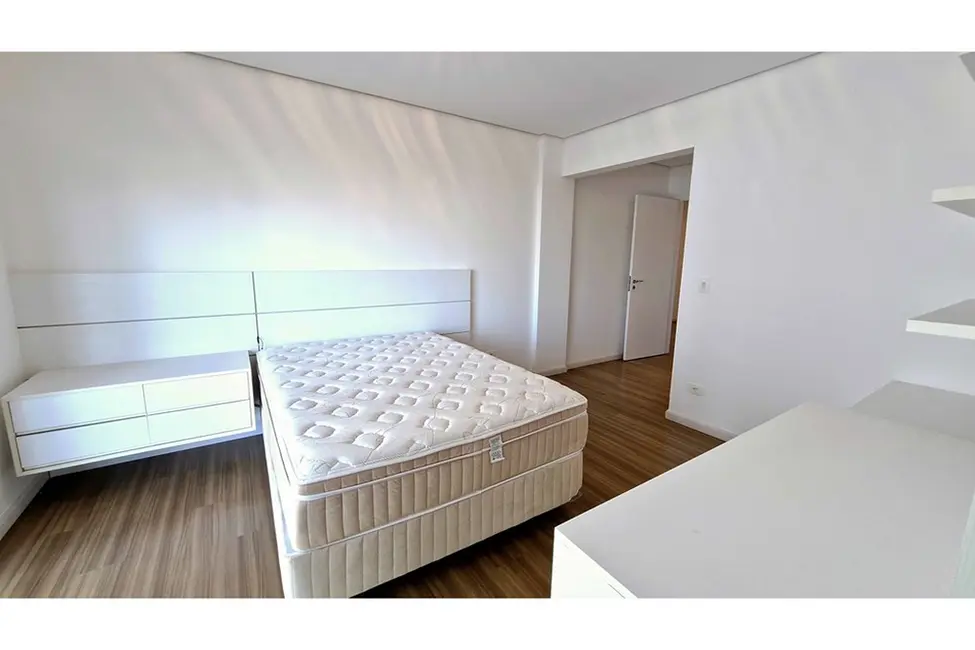 Apartamento com 4 quartos à venda, 371m2 em Jardim Marajoara, São Paulo - SP - imagem 4 Foto 4 de Apartamento com 4 quartos à venda, 371m2 em Jardim Marajoara, São Paulo - SP