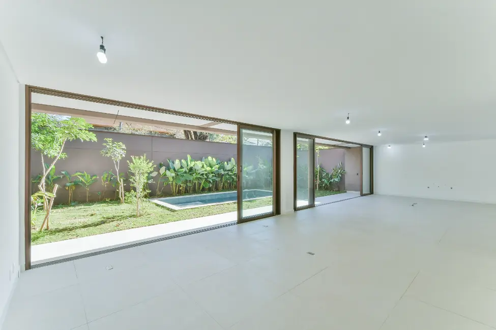 Foto 1 de Casa de Condomínio com 4 quartos à venda, 620m2 em Santo Amaro, São Paulo - SP