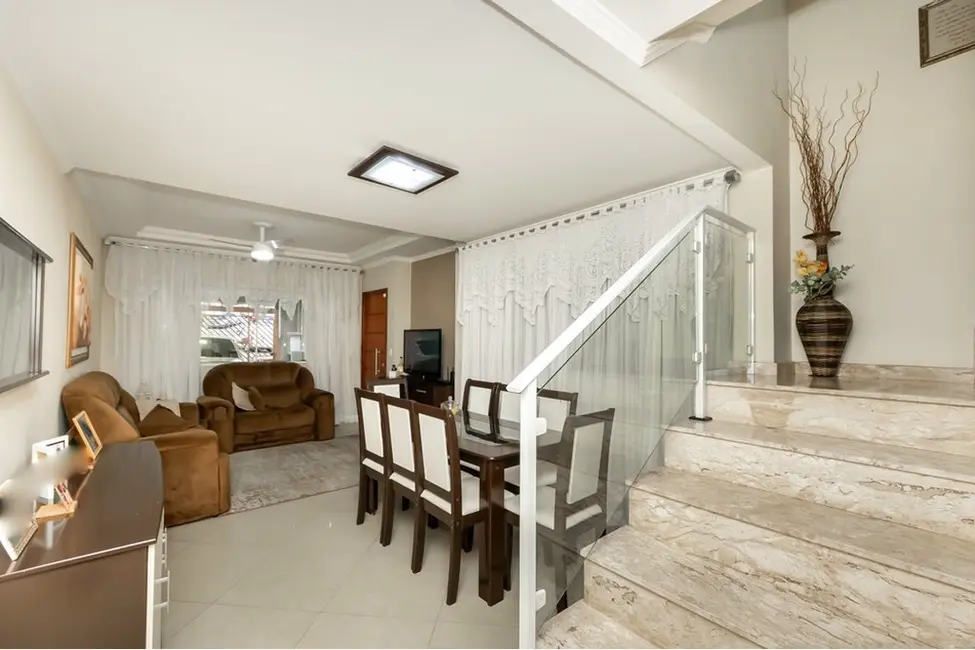 Foto 7 de Casa com 4 quartos à venda, 181m2 em Jardim Cidália, São Paulo - SP