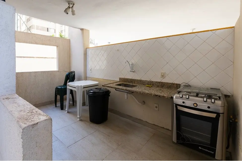 Foto 9 de Apartamento com 2 quartos à venda, 62m2 em Moema, São Paulo - SP