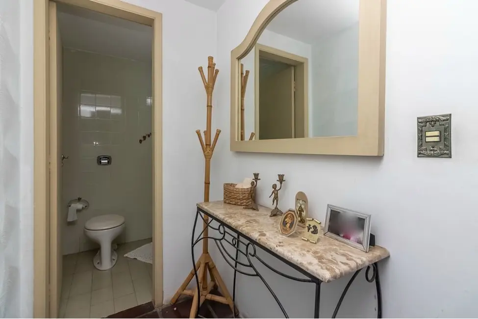 Casa com 3 quartos à venda, 204m2 em Jardim Prudência, São Paulo - SP - imagem 2 Foto 2 de Casa com 3 quartos à venda, 204m2 em Jardim Prudência, São Paulo - SP