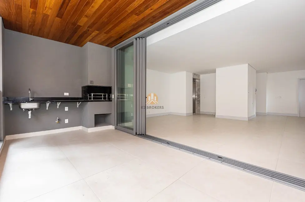 Foto 6 de Apartamento com 3 quartos à venda, 151m2 em Batel, Curitiba - PR