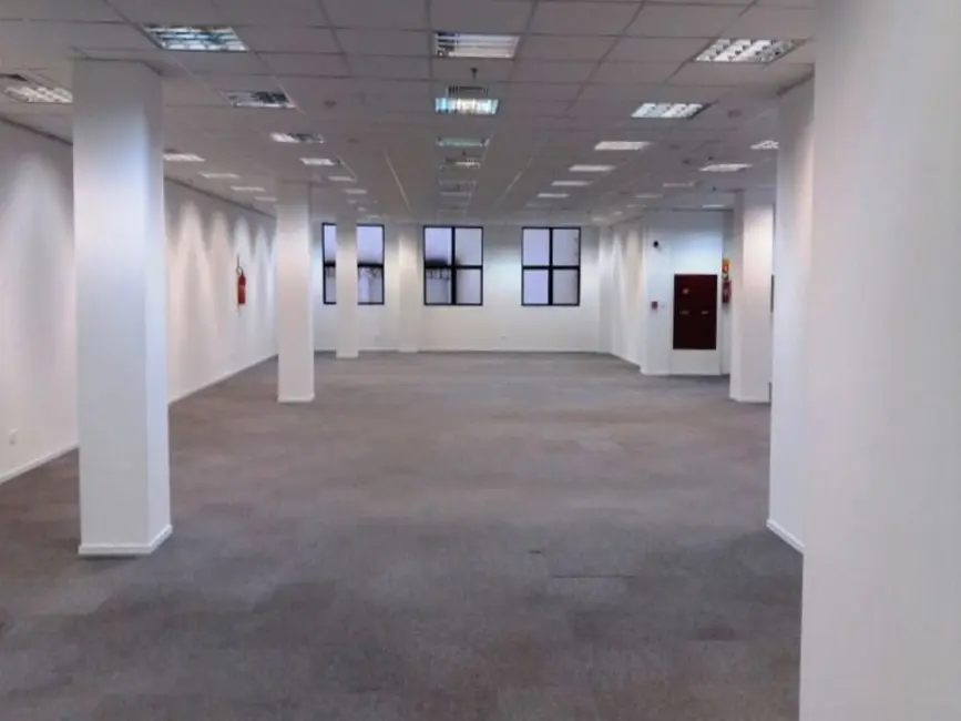 Foto 4 de Sala Comercial à venda e para alugar, 939m2 em Centro, Curitiba - PR