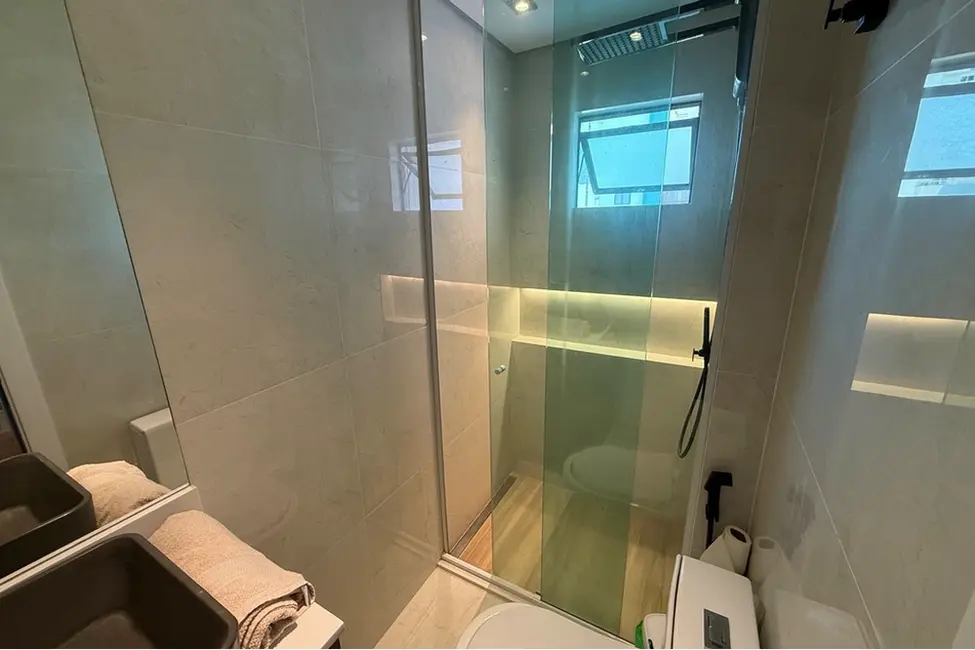 Apartamento com 3 quartos à venda, 157m2 em Centro, Balneario Camboriu - SC - imagem 2 Foto 2 de Apartamento com 3 quartos à venda, 157m2 em Centro, Balneario Camboriu - SC