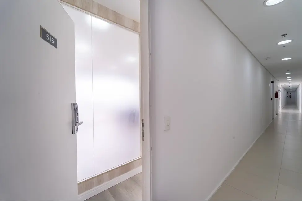 Foto 2 de Sala Comercial à venda, 35m2 em Jardim Messina, Jundiai - SP