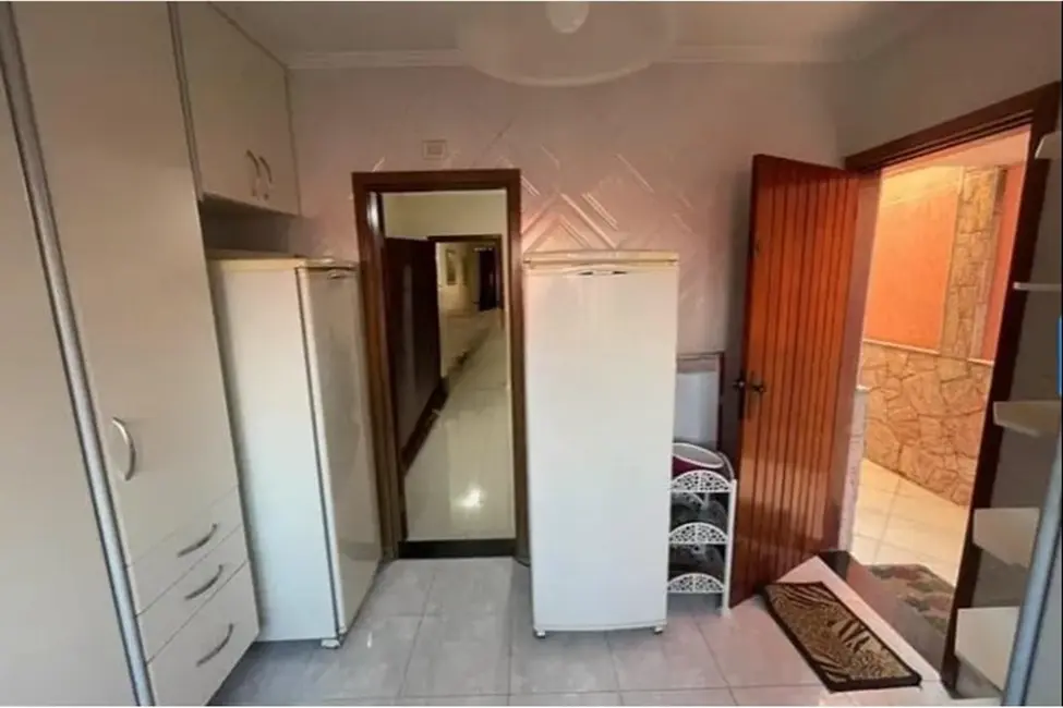 Foto 9 de Casa com 3 quartos à venda, 190m2 em Vila Marari, São Paulo - SP