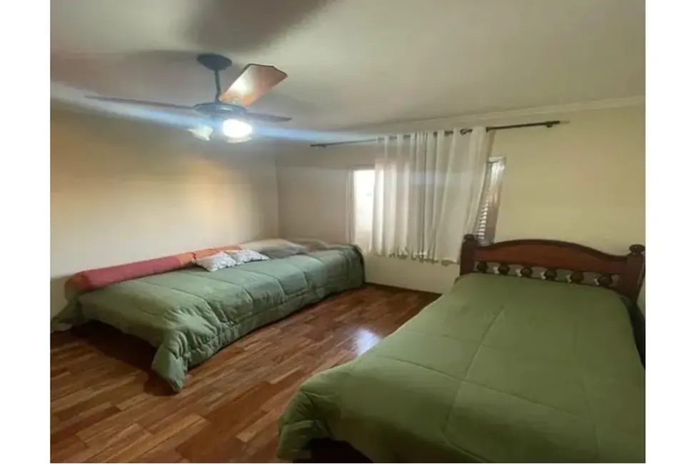 Foto 7 de Casa com 3 quartos à venda, 190m2 em Vila Marari, São Paulo - SP