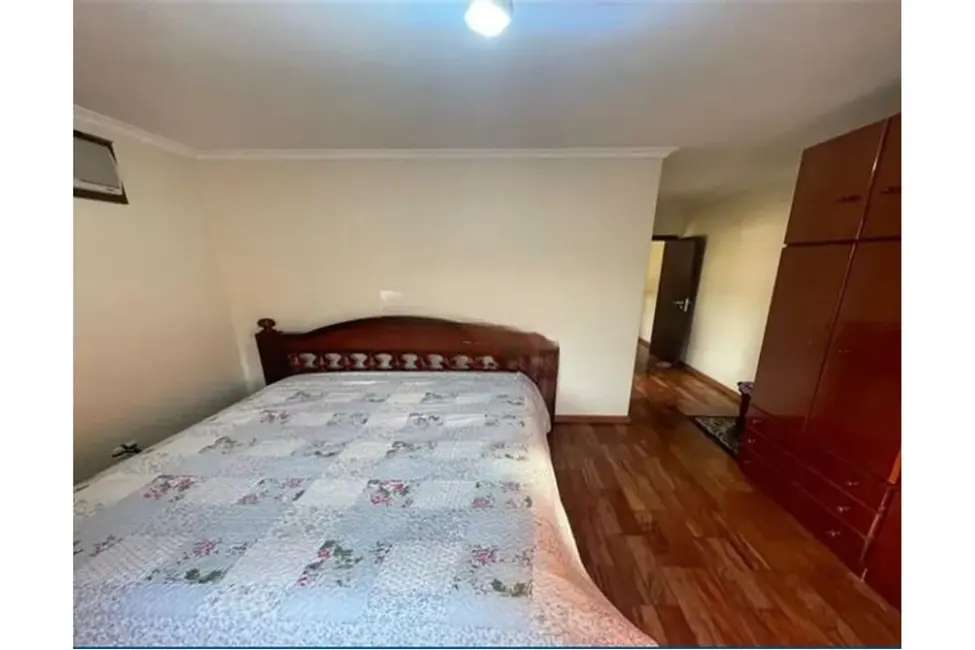 Foto 3 de Casa com 3 quartos à venda, 190m2 em Vila Marari, São Paulo - SP