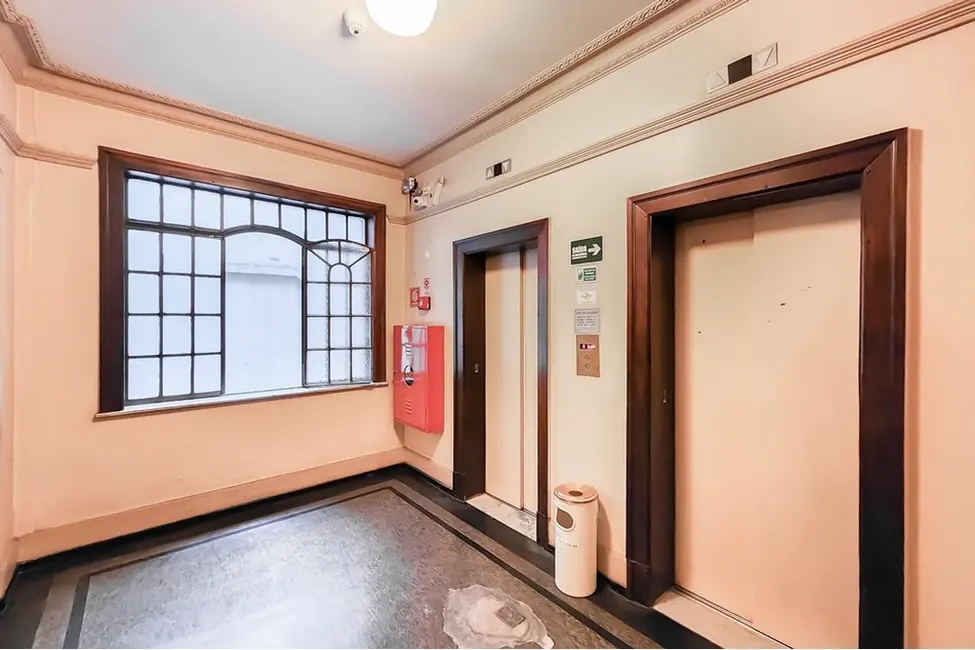 Foto 9 de Sala Comercial à venda, 200m2 em República, São Paulo - SP