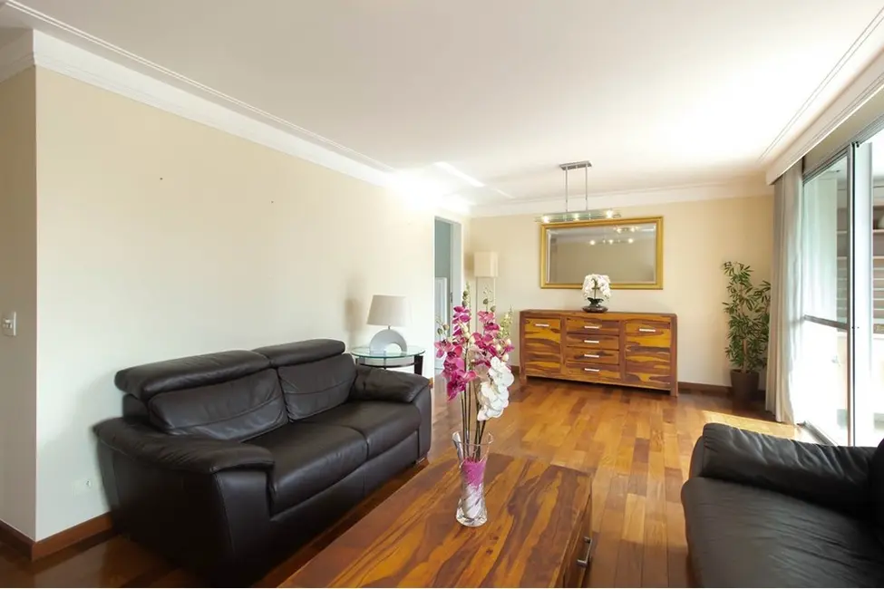 Apartamento com 4 quartos à venda, 143m2 em Indianópolis, São Paulo - SP - imagem 3 Foto 3 de Apartamento com 4 quartos à venda, 143m2 em Indianópolis, São Paulo - SP