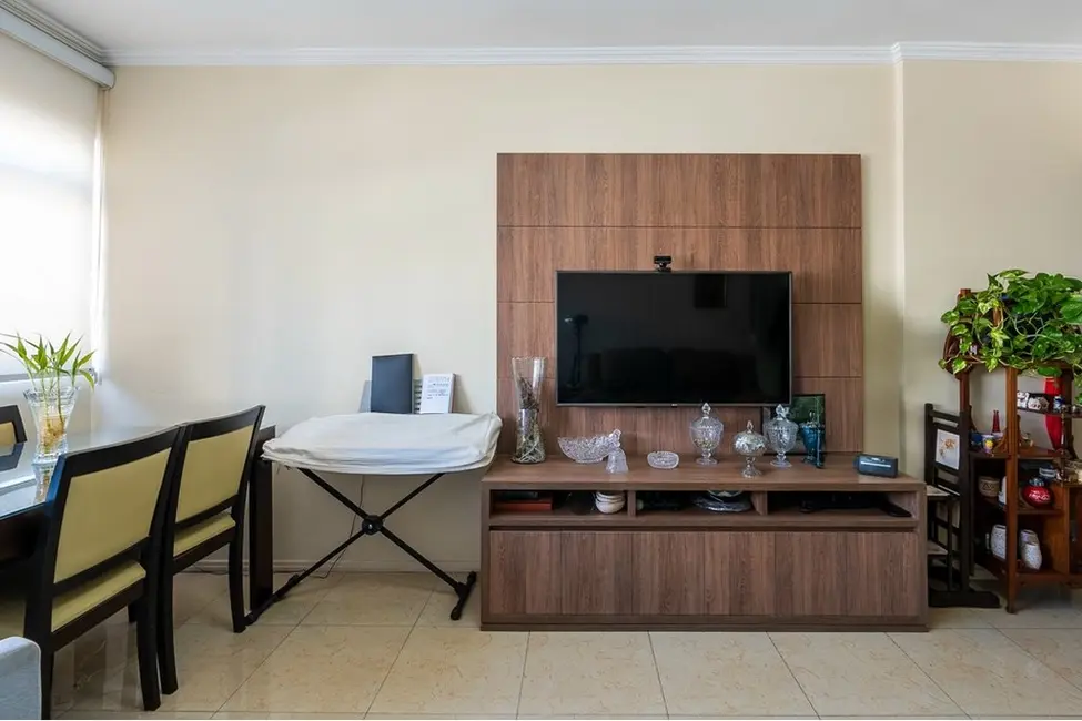 Foto 4 de Apartamento com 3 quartos à venda, 83m2 em Aclimação, São Paulo - SP