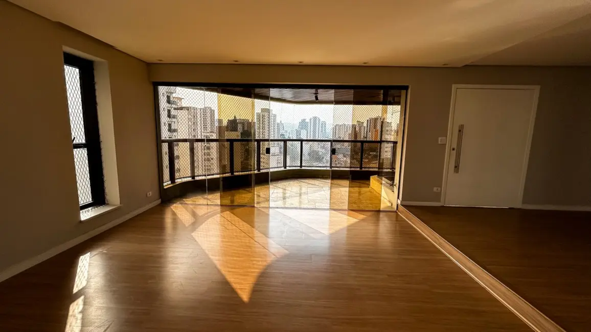 Apartamento com 4 quartos à venda, 253m2 em Santana, São Paulo - SP - imagem 4 Foto 4 de Apartamento com 4 quartos à venda, 253m2 em Santana, São Paulo - SP