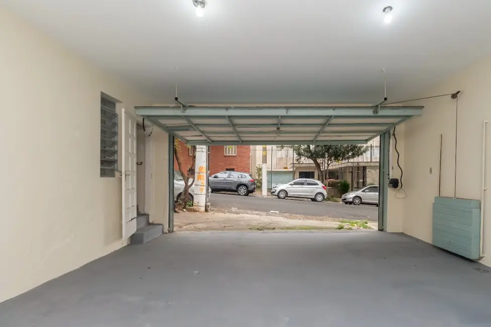 Casa com 5 quartos à venda, 227m2 em Santa Cecília, São Paulo - SP - imagem 4 Foto 4 de Casa com 5 quartos à venda, 227m2 em Santa Cecília, São Paulo - SP