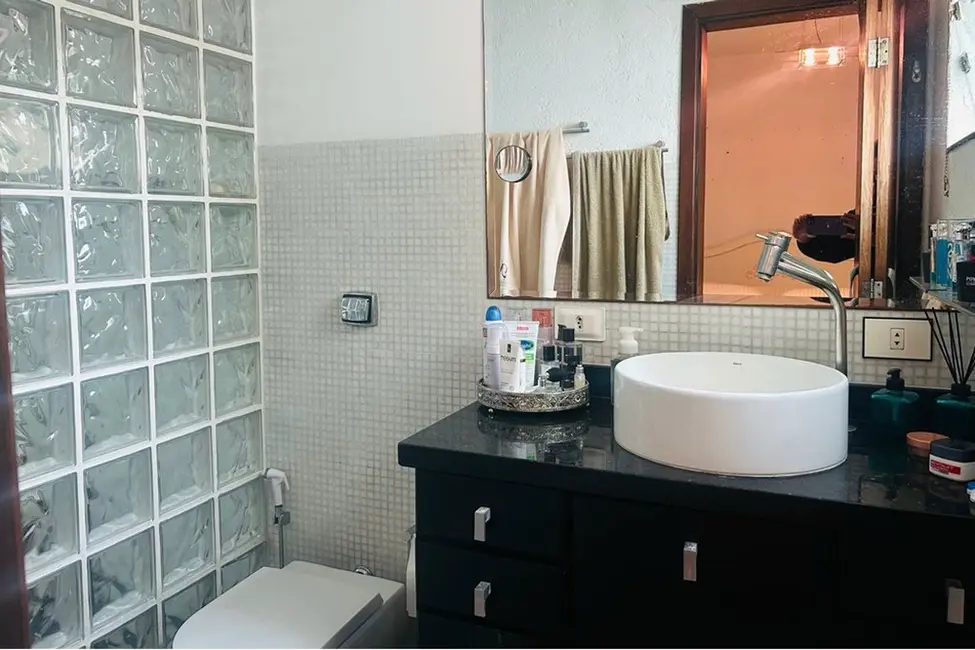 Foto 5 de Casa com 3 quartos à venda, 193m2 em Vila Cordeiro, São Paulo - SP