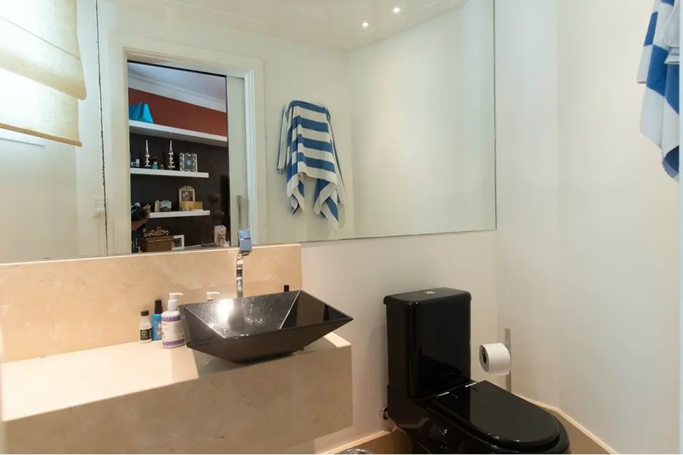 Foto 8 de Apartamento com 3 quartos à venda, 257m2 em Real Parque, São Paulo - SP