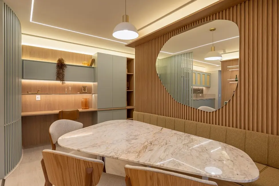 Foto 7 de Apartamento com 2 quartos à venda, 117m2 em Ahú, Curitiba - PR