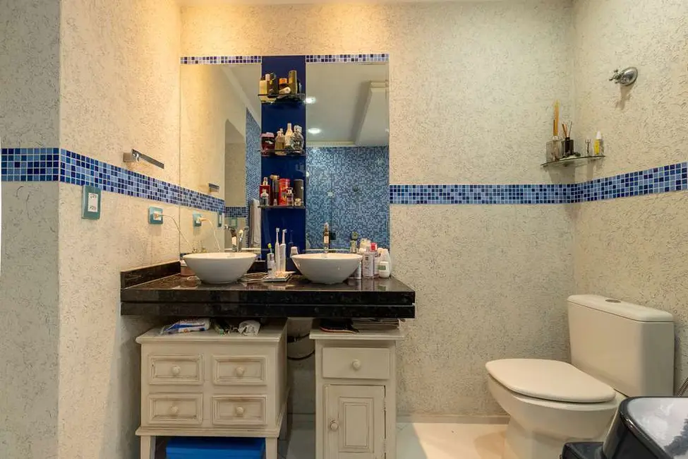 Foto 4 de Casa com 3 quartos à venda, 177m2 em Jardim Aeroporto, São Paulo - SP