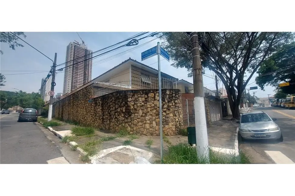 Casa com 3 quartos à venda, 240m2 em Vila Mariana, São Paulo - SP - imagem 3 Foto 3 de Casa com 3 quartos à venda, 240m2 em Vila Mariana, São Paulo - SP